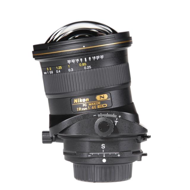 Nikon Lens PC-E Nikkor 19mm f/4 ED
